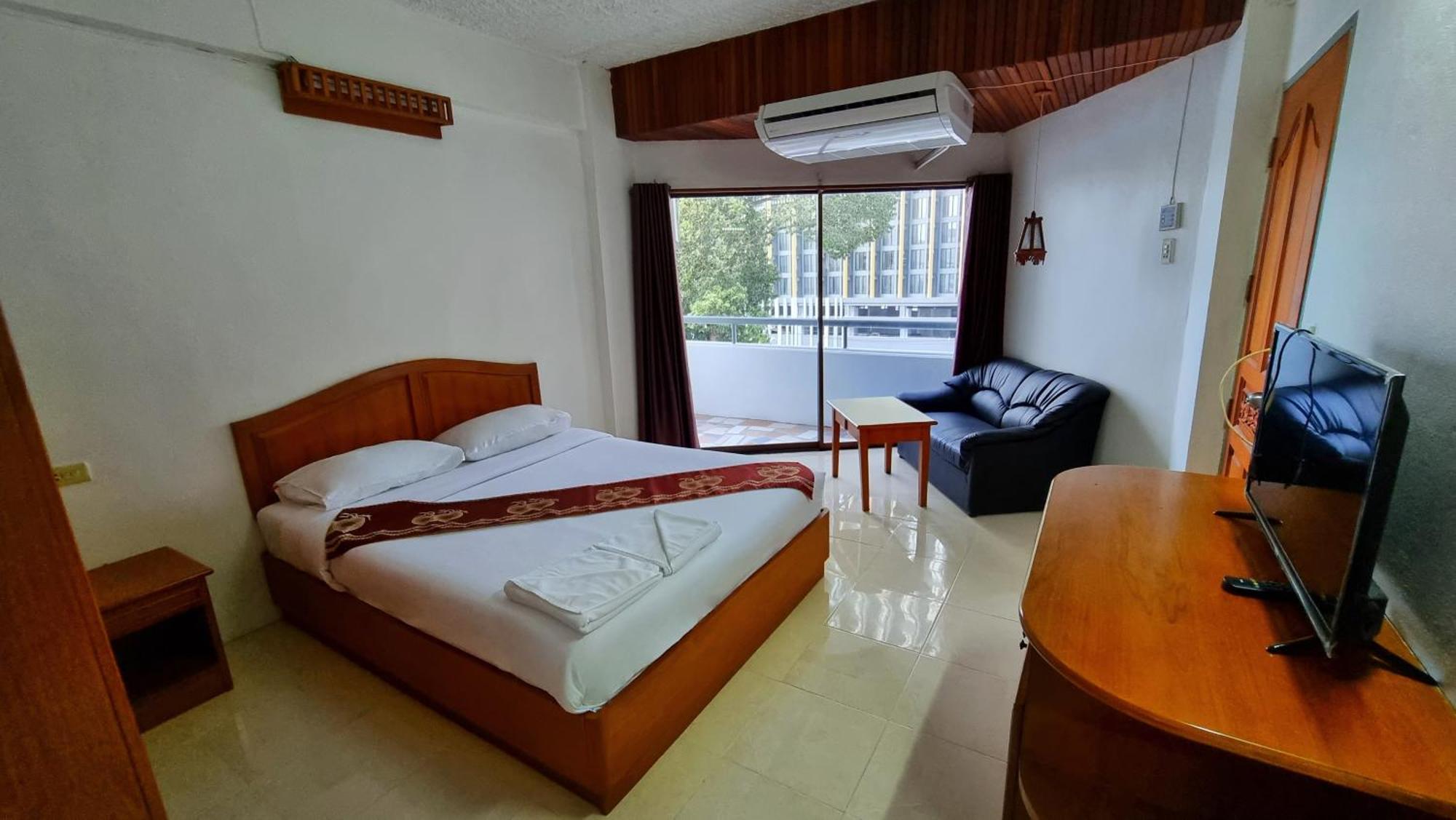 Arcadia Mansion Hotell Pattaya Eksteriør bilde